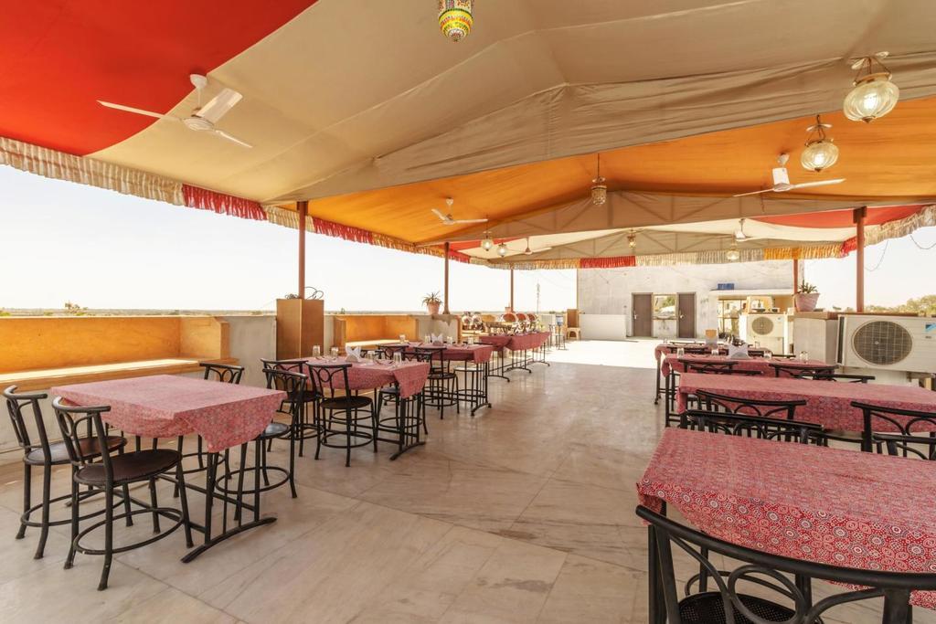 Hotel Hayyat Джайсалмер Екстериор снимка
