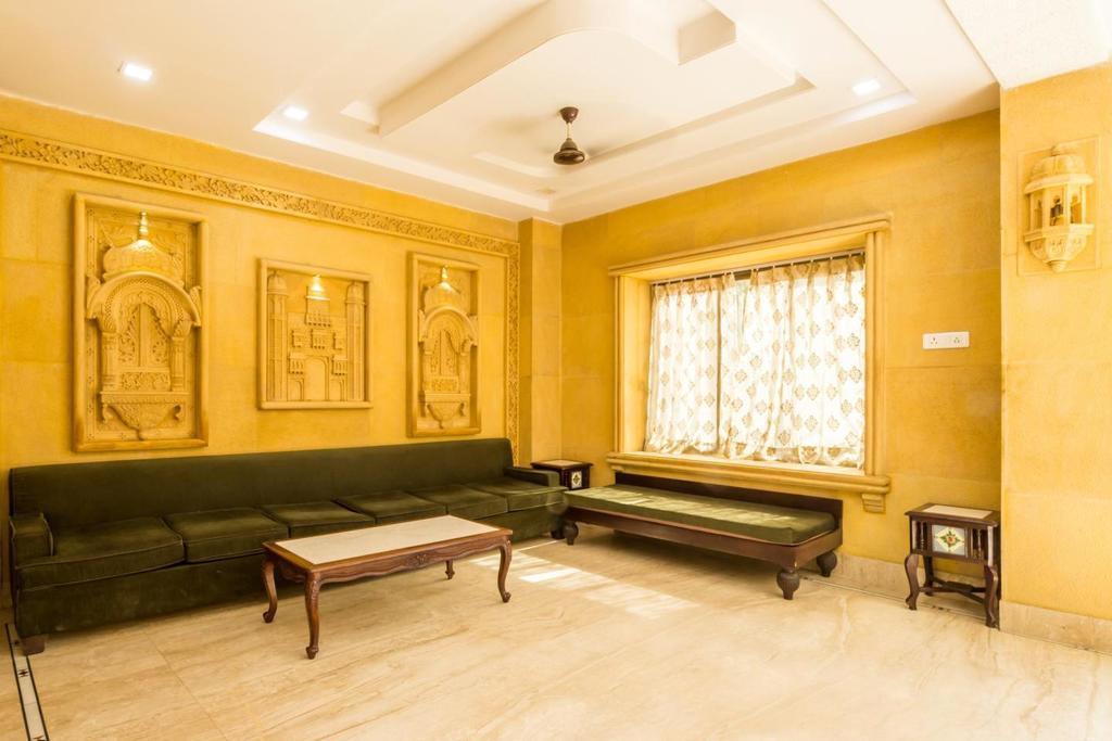 Hotel Hayyat Джайсалмер Екстериор снимка
