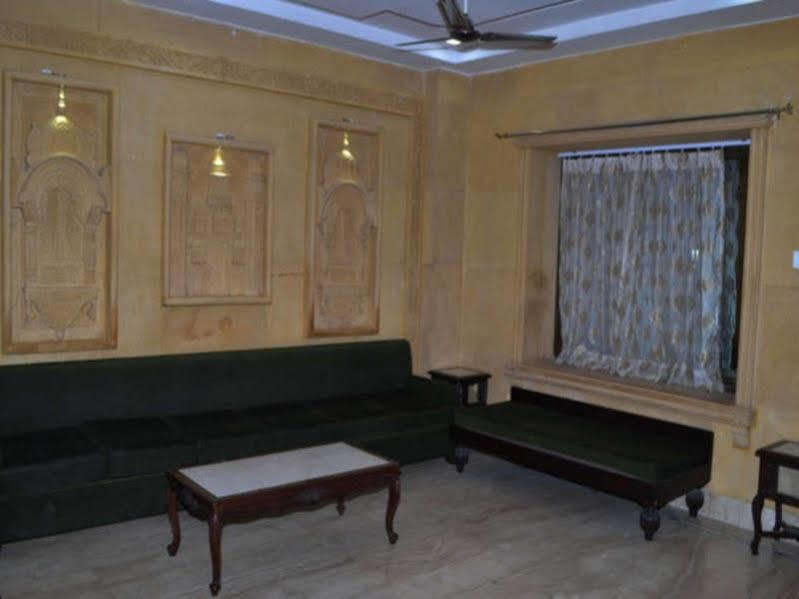 Hotel Hayyat Джайсалмер Екстериор снимка